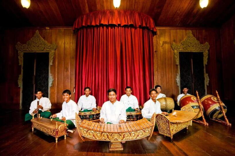 Apsara Theatre Performance include Dinner & hotel pick up - Discovering the Apsara Theatre Performance in Siem Reap