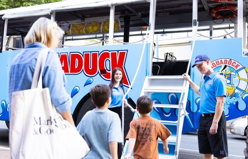 Aquaduck Safari City Guided Tour with River Cruise Experience - Should you book the Gold Coast Aquaduck?