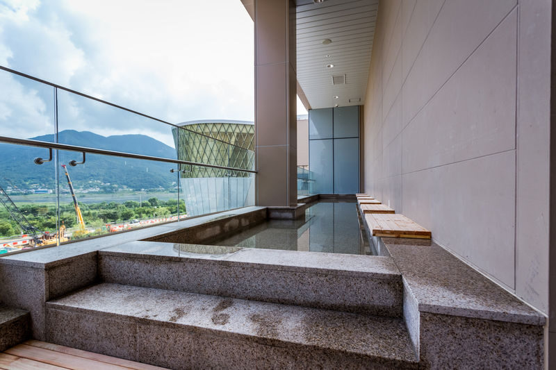 Aquafield Korea Ticket - Eating, resting, and adding treatments