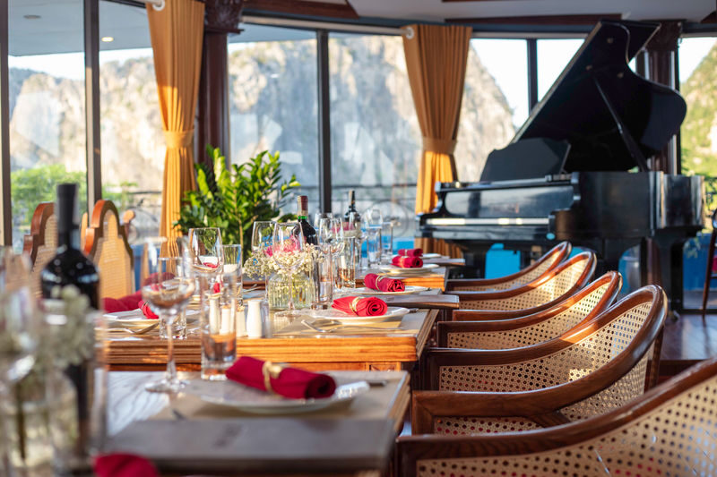 Aquamarine 2D1N Cruise: Ha Long Bay, Sung Sot, Ti Top - Should you book the Aquamarine overnight cruise?
