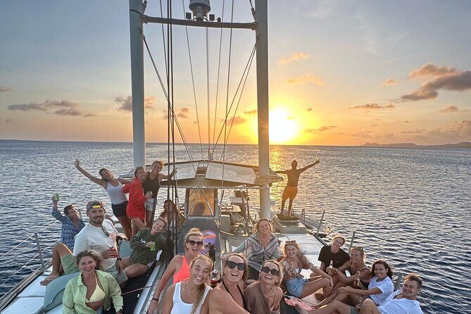 Aquaspace Sunset Sail and Snorkel Tour on Bonaire with Diner - The Itinerary: What to Expect from Start to Finish