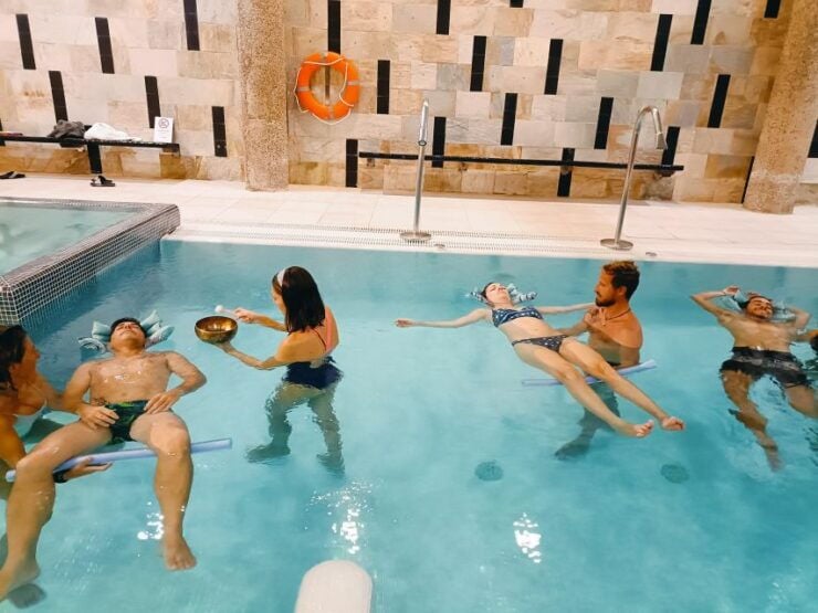 Aquatic Relaxation for Couples - Duration and Language Options