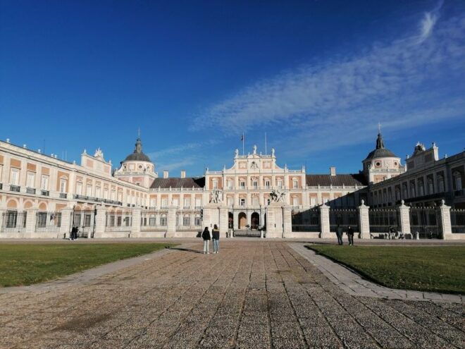 Aranjuez: Royal Palace Guided Tour - Full Description