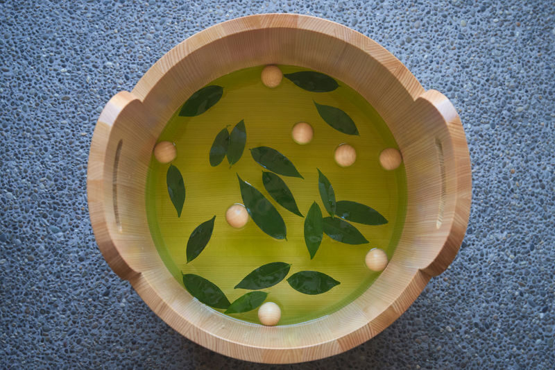 Arashiyu Foot Bath Cafe & Blissful Foot Massage Spa (Kamakura) - Snacks, service, and the compact setting