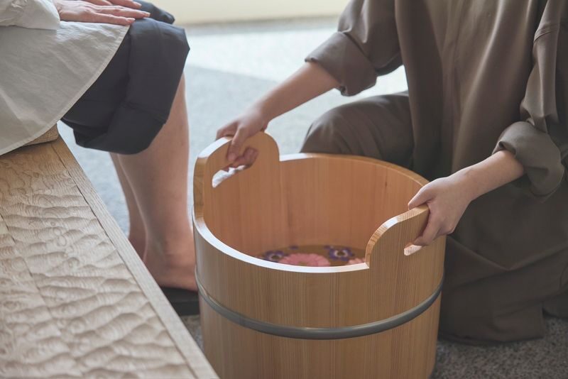 Arashiyu Foot Bath Cafe & Blissful Foot Massage Spa (Kamakura) - Is the price worth it?
