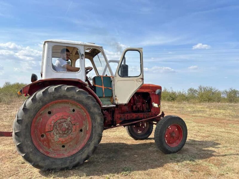 Arbanasi: 40-Minute Tractor Self-Driving Experience - Practical Tips and Considerations