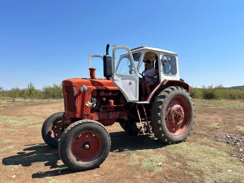 Arbanasi: 40-Minute Tractor Self-Driving Experience - FAQ