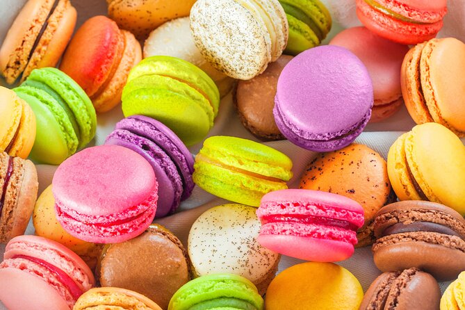 Arc De Triomphe Walking Tour: Paris Views and a Taste of Macarons - Directions to Arc De Triomphe