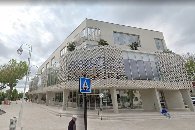 Arcachon: Guided City Walking Tour - Pricing and Terms