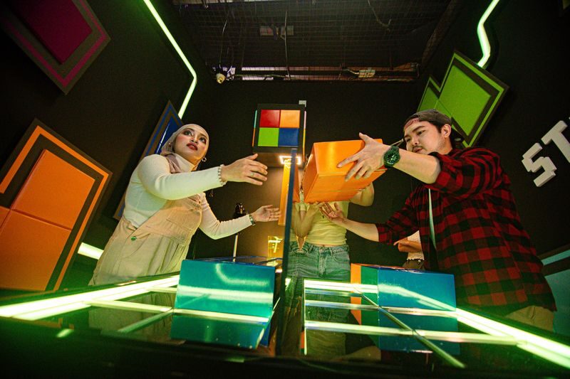 Arcade-style Escape Room at Sunway Pyramid by Bomb Battle - Arcade Mania at a glance