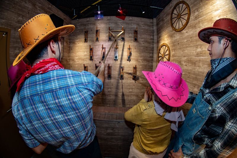 Arcade-style Escape Room at Sunway Pyramid by Bomb Battle - Finding Bomb Battle inside Sunway Pyramid
