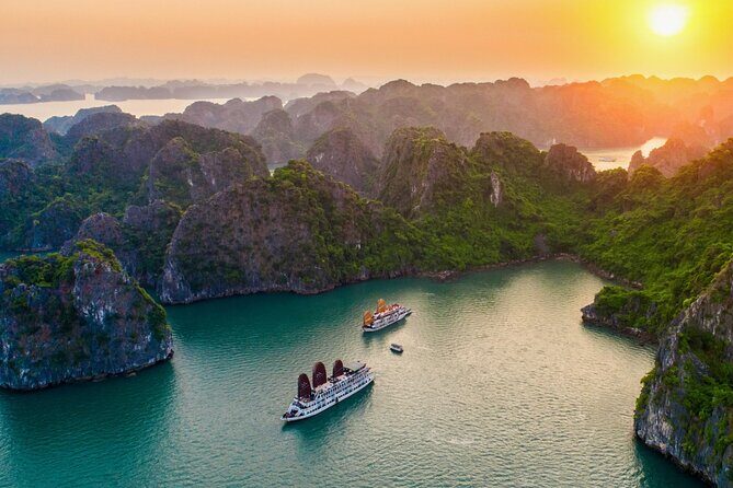Arcady Boutique Cruise Halong Bay  2D1N Tour from Hanoi - Exploring Halong Bay’s Iconic Caves and Coves