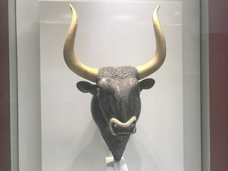 Archaeological Museum of Heraklion: Guided Walking Tour - Experience Highlights