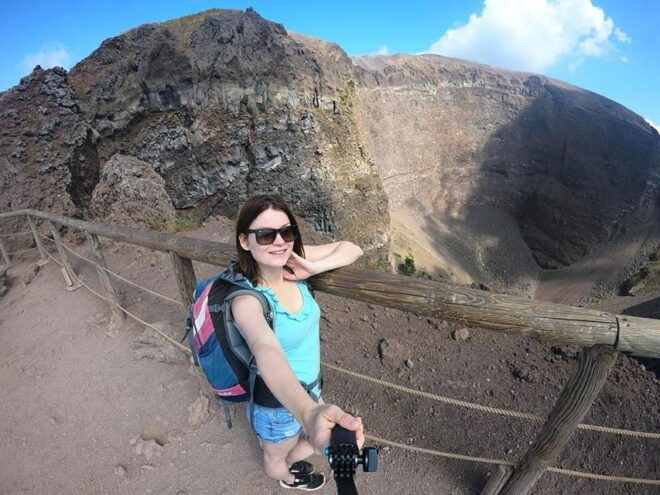 Archaeological Stroll in Pompeii and Adventure at Vesuvius - Highlights