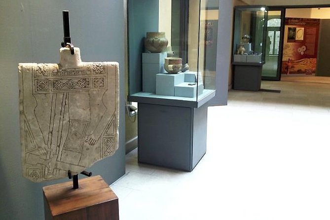 Archaeological Tour of Bari: the Treasures of the Old City - Discovering Baris Ancient Artifacts