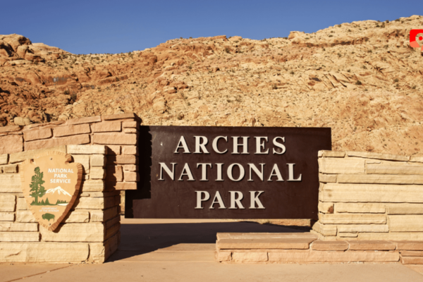 Arches National Park: Self-Guided Scenic Driving Tour - Flexible Routes and Itineraries