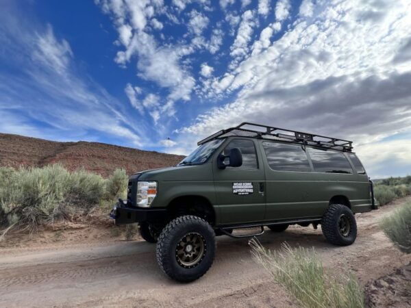 Arches National Park: Sunset Pavement Van Tour - The Sum Up