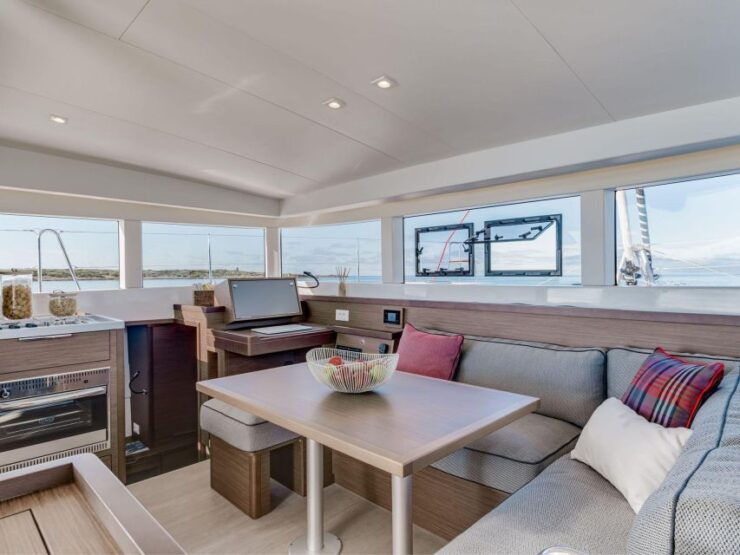 Archipelago Di La Maddalena: Catamaran Tour Full Day-Lunch - Tour Overview