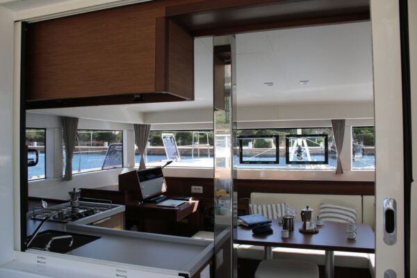 Archipelago Di La Maddalena: Catamaran Tour Full Day-Lunch - The Sum Up