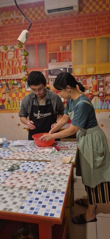 Archipelago Fun Cooking Class in Bandung - How the three-hour session is paced