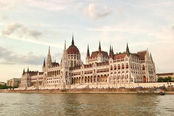 Architectural Budapest: Private Tour With a Local Expert - Itinerary Customization