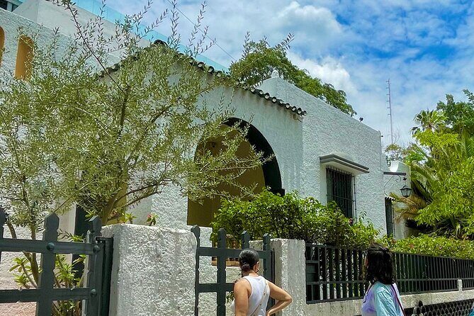 Architecture of Luis Barragan Walking Tour with Street Food - An In-Depth Look at the Tour Itinerary