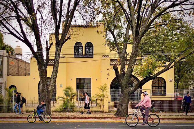 Architecture of Luis Barragan Walking Tour with Street Food - The Sum Up