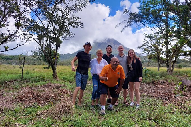 Arenal Hotsprings and La Fortuna Waterfall Tour - Good To Know