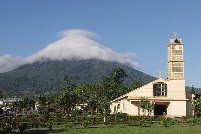 Arenal Volcano, La Fortuna Waterfall & Lunch - Pickup Information