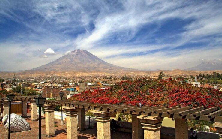 Arequipa Walking Tour and Santa Catalina Monastery - Good To Know