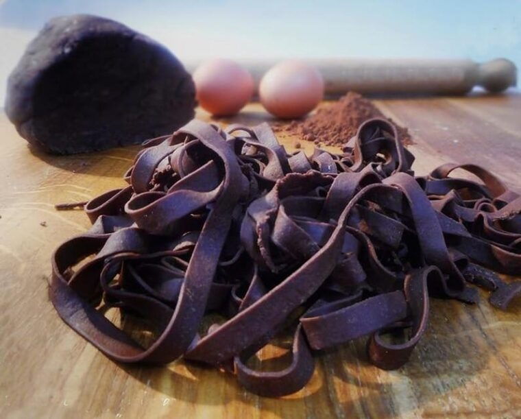 Arezzo: Colorful Tagliatelle and Ravioli Home Cooking Class - Who Would Enjoy This Tour?