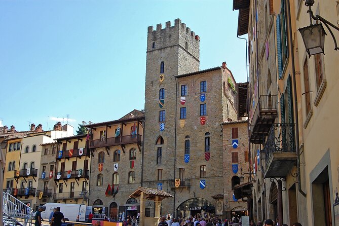 Arezzo Private Tour With Official Guide - Tour Highlights