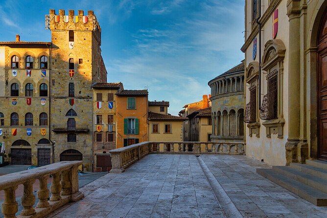 Arezzo Scavenger Hunt and Sights Self-Guided Tour - Tour Details