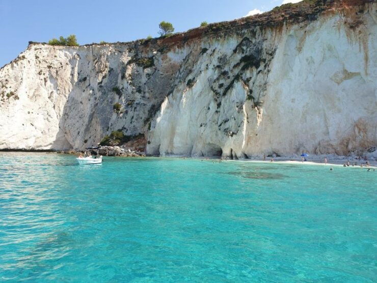 Argostoli Cruise With Greek Lunch & Wine - Highlights