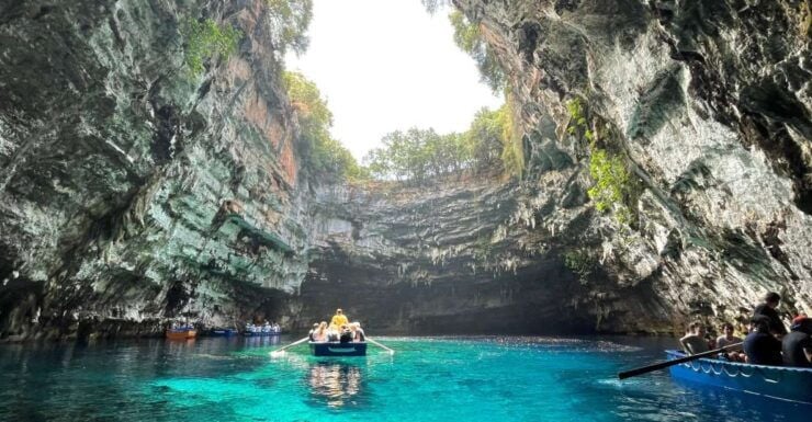 Argostoli: Melissani Lake, Drogarati Cave, and Myrtos Beach - Overview of Argostoli Tour