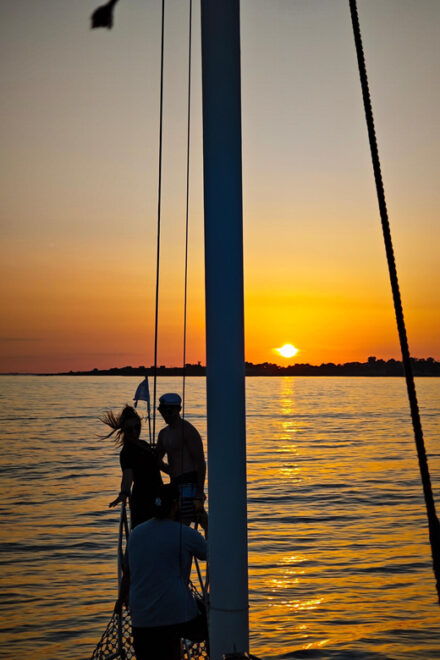 Argostoli: Sunset Cruise With Food & Drinks - Onboard Experience and Amenities