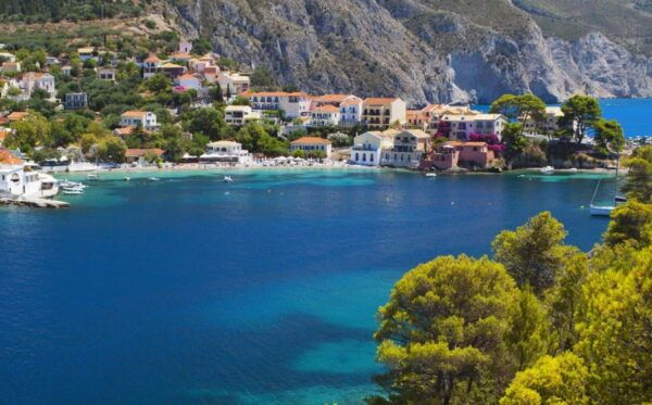Argostolio: Melissani Lake, Myrtos Beach, and Fiscardo Tour - Common Questions