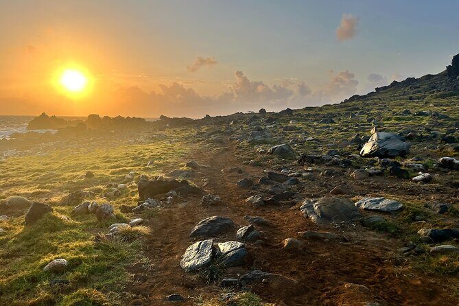 Arikok Sunrise Hiking Tour to Natural Pool + Transportation - Unlocking Aruba’s Hidden Gems: What You Can Expect