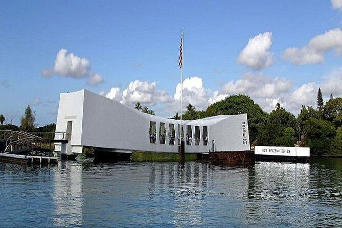 Arizona Memorial Pearl Harbor And Honolulu City Tour from Kauai - FAQ