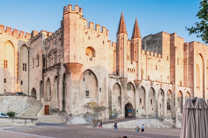 Arles, Avignon, Saint-Remy-de-Provence, Baux-de-Provence Tour  - Aix-en-Provence - Arles - Roman Landmarks