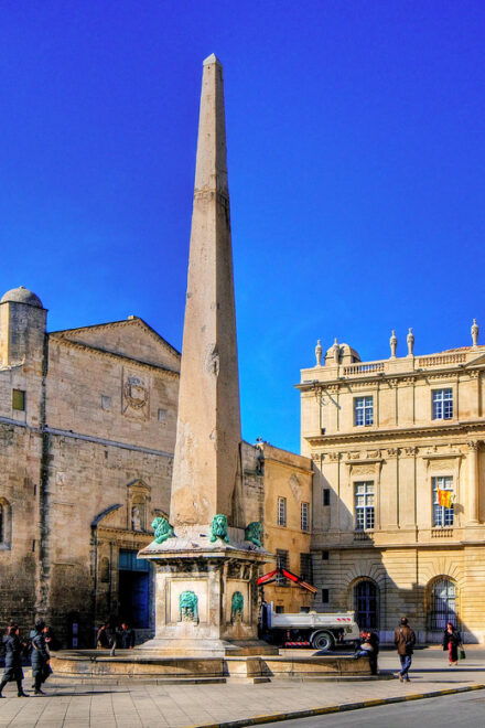 Arles: Discovery From Ancient to Current - Must-See Attractions