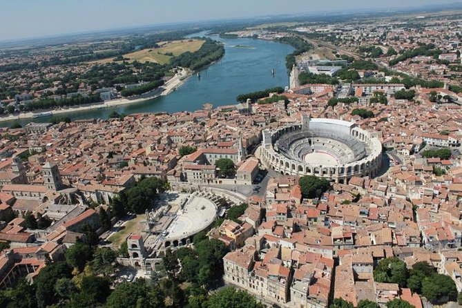 Arles & Les Baux De Provence Tour - Meeting and Pickup Options