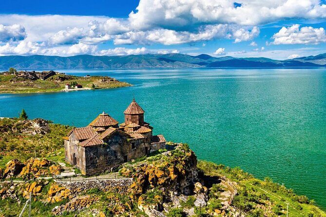 Armenia Sightseeing Tour with Cheese and Wine Tasting Experience - Good To Know