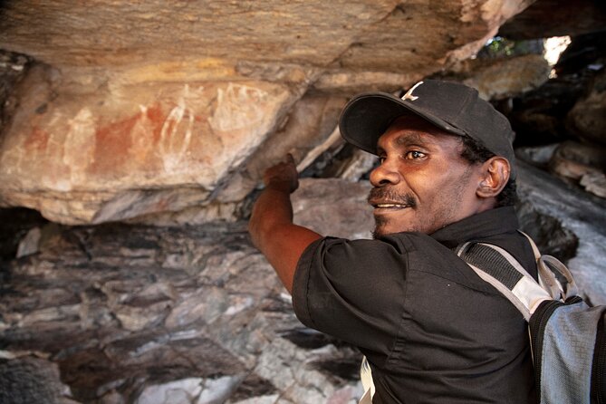 Arnhem Land Yingana Injalak Hill Full Day Tour From Darwin - Additional Information for Travelers
