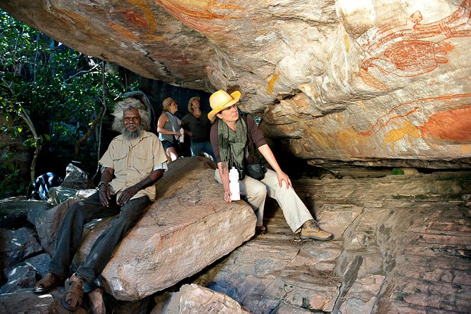 Arnhem Land Yingana Injalak Hill Full Day Tour From Jabiru - Tour Details