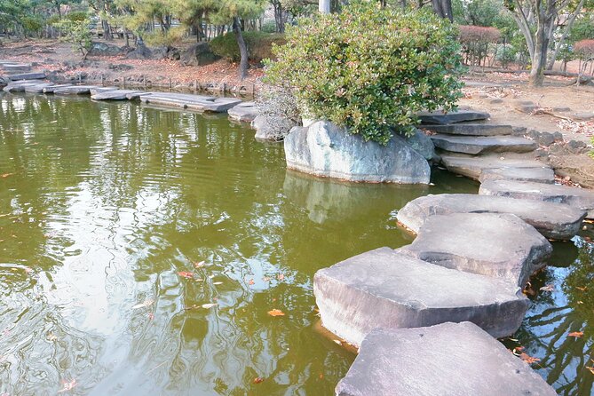 Around Imperial Palace to Hie Shrine WalkingTour - Frequently Asked Questions