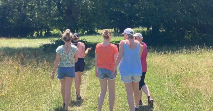 Around Lyon: Nature Bachelor and Bachelorette Party - Key Points