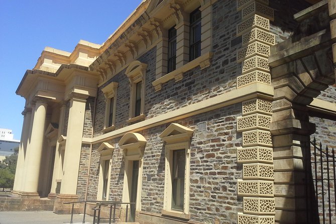 Around the Square Adelaide Walking Tour - Positive Reviews and Recommendations