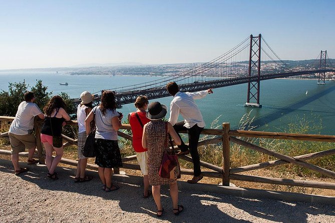 Arrabida and Sesimbra Small-Group Day Trip From Lisbon With Wine Tasting - Tour Operator and Booking