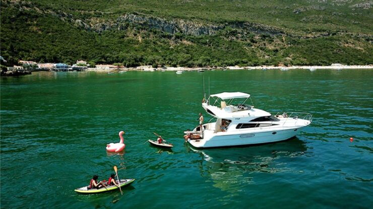Arrábida Full-Day Yacht Tour From Lisbon - Activity Details